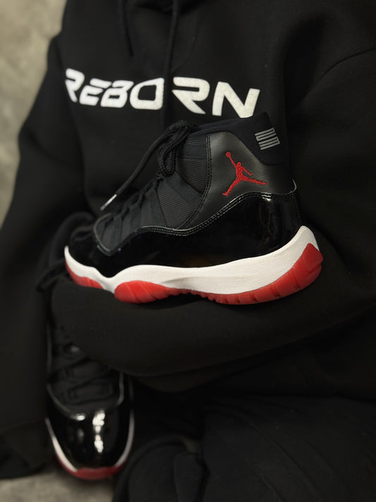 Air Jordan 11 Bred muške patike (45,45.5)