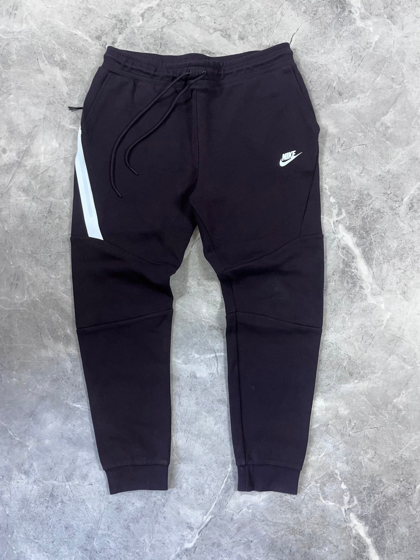 Nike Tech Fleece muška trenerka (L)