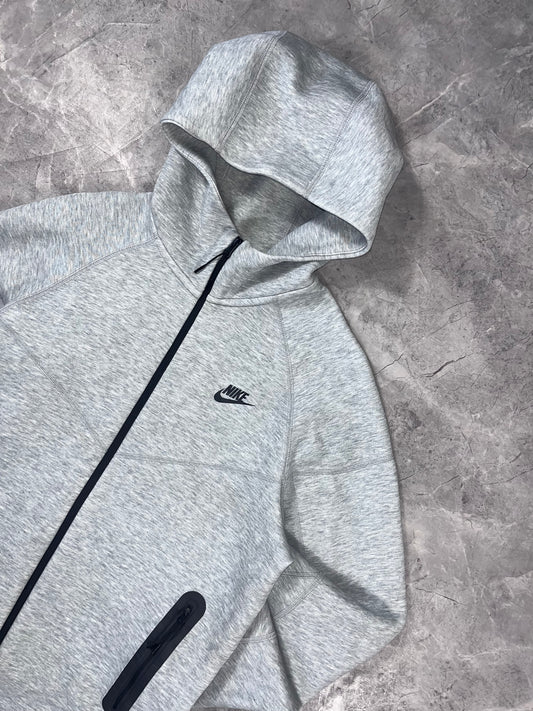 Nike Tech Fleece muška dukserica (S)