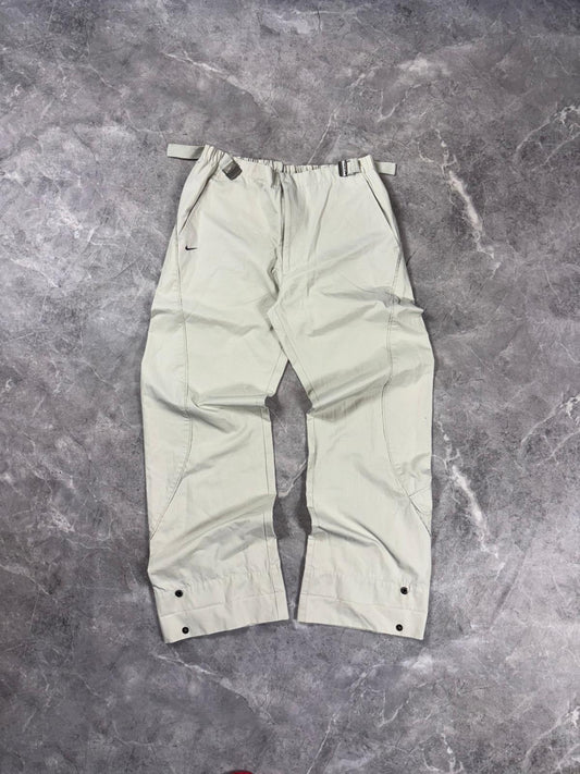 Nike Vintage ženske pantalone (M)
