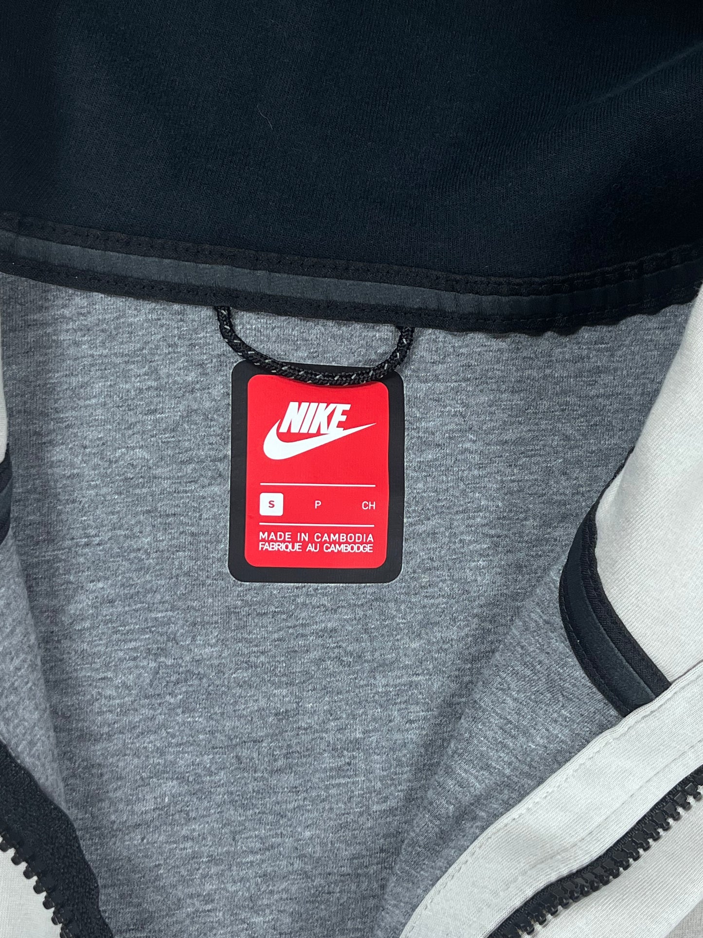 Nike Tech Fleece muška dukserica (S)