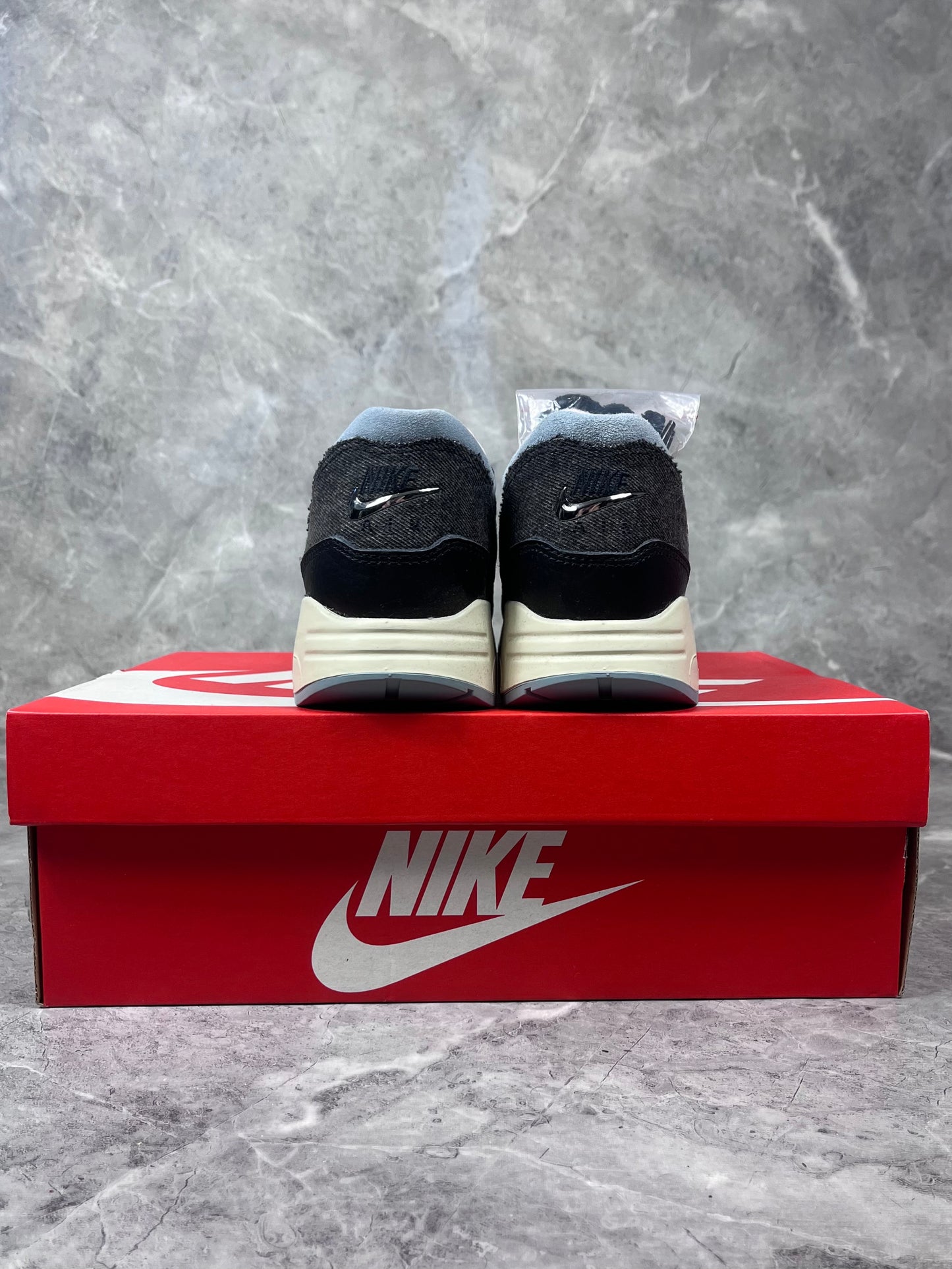 Nike Air Max 1 Black Denim muške patike (41)