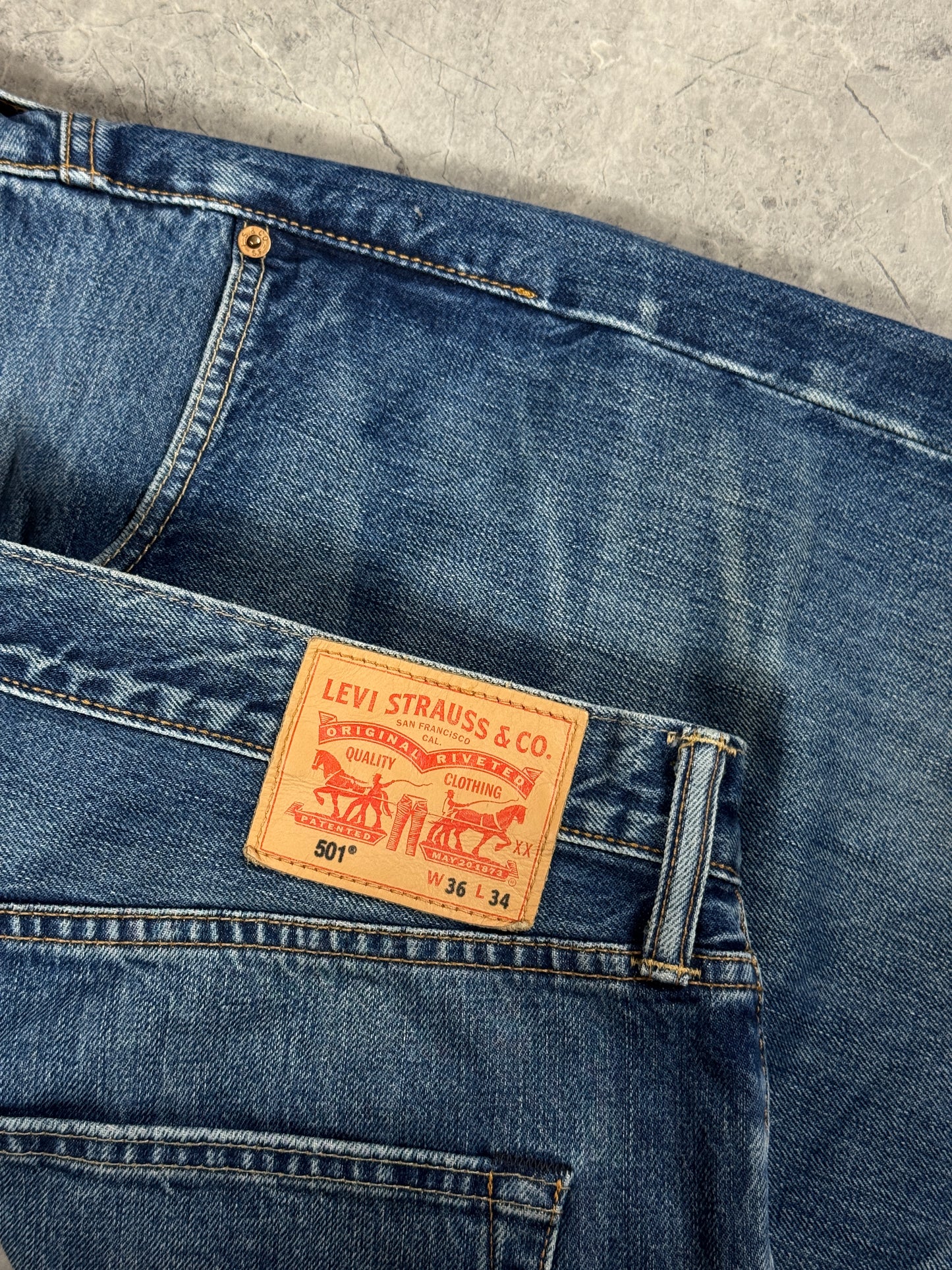 Levis 501 muške farmerice (XL)