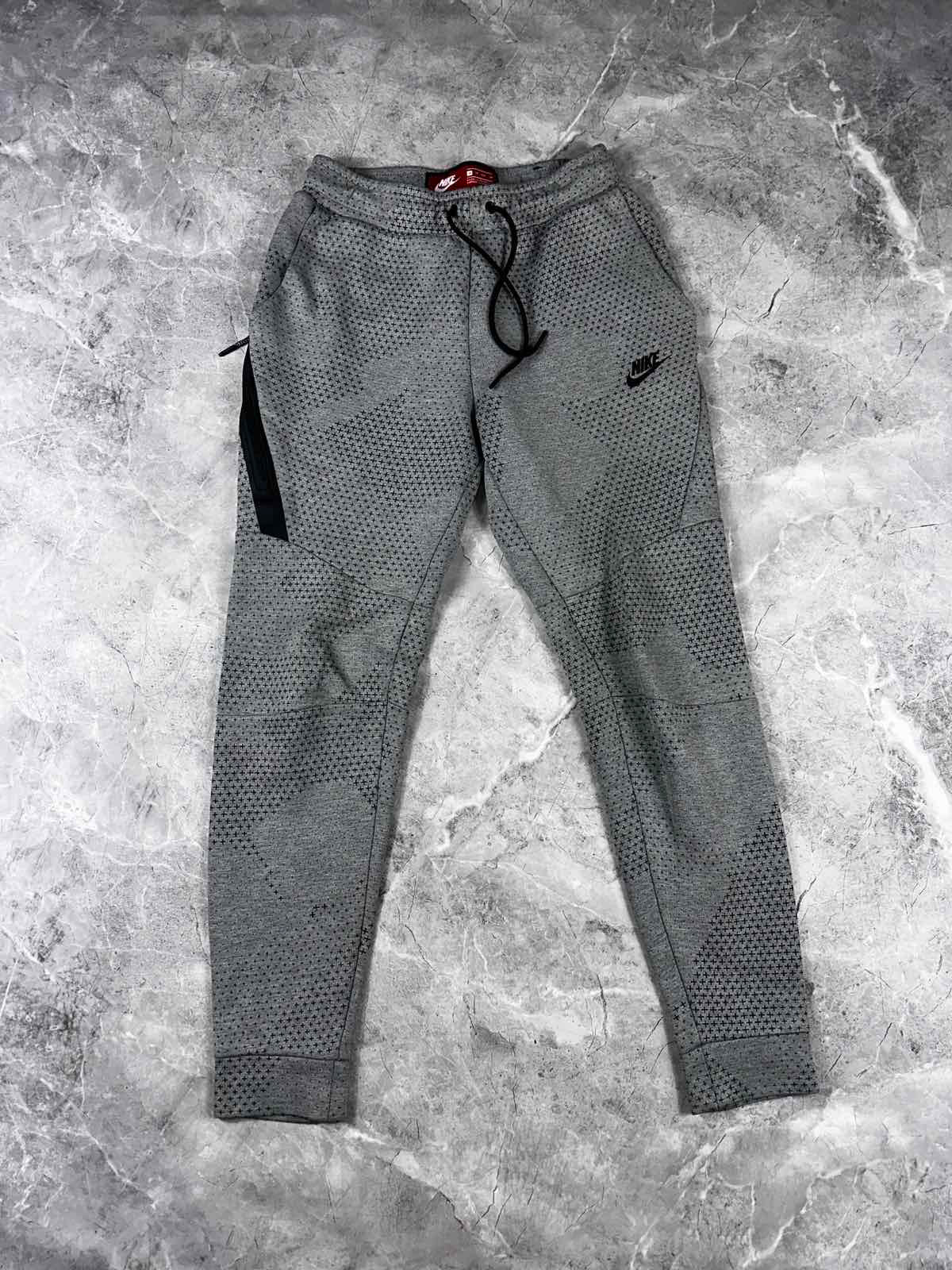 Nike Tech Fleece GX muška trenerka(XS)