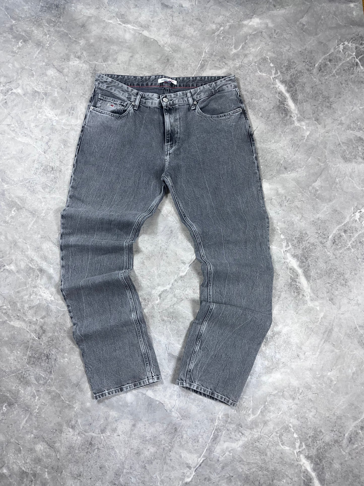 Tommy Jeans muške pantalone (XL)
