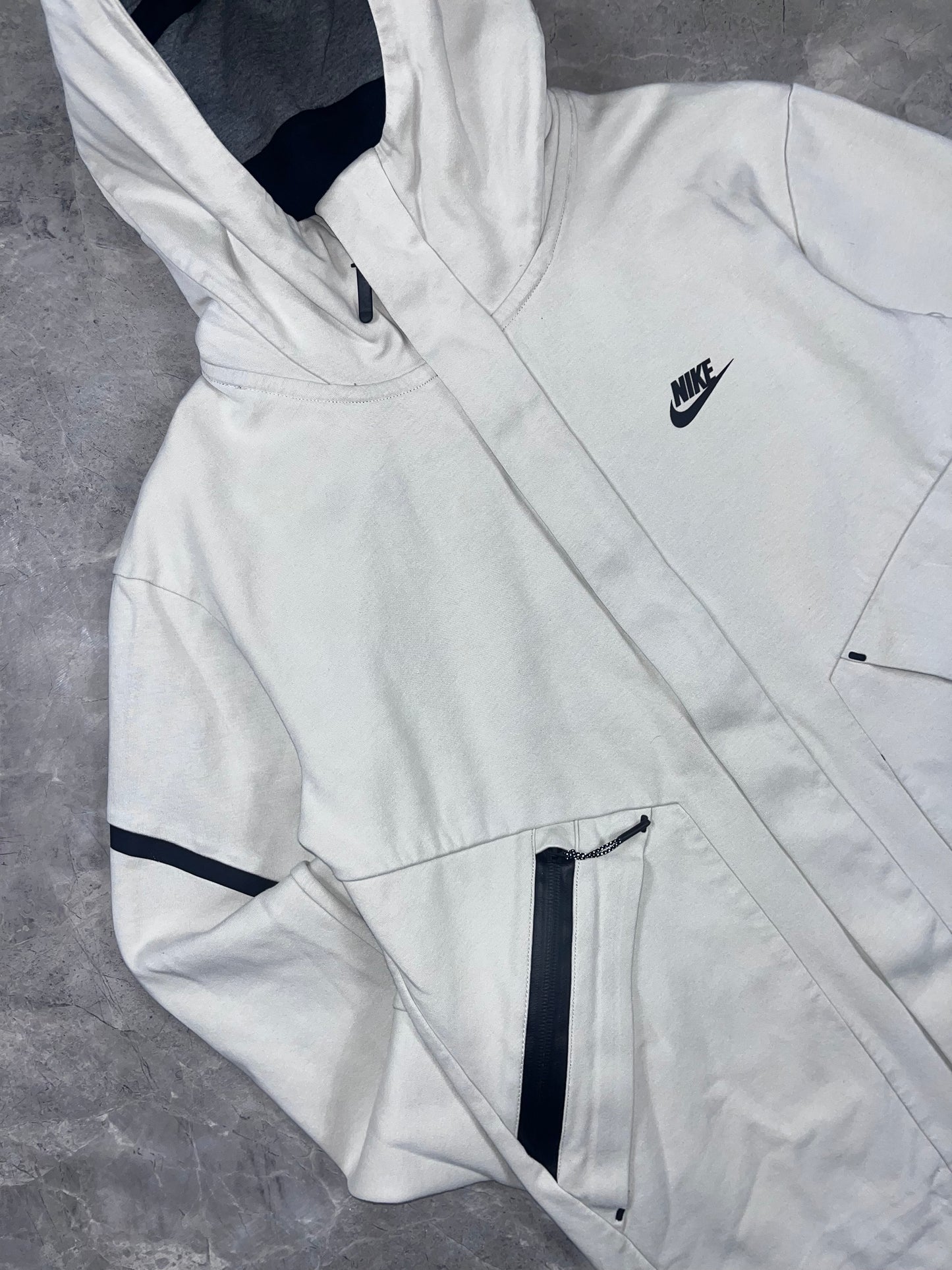Nike Tech Fleece muška dukserica (S)